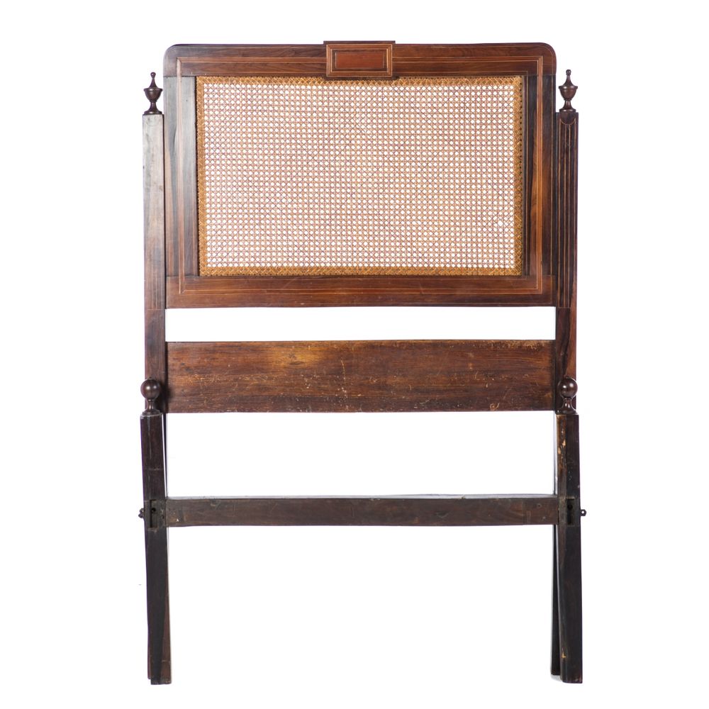 Cama D. Maria em pau-santo - Século XIX