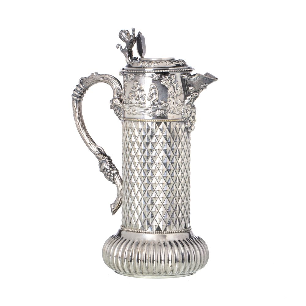 Caneca com tampa; em casquinha