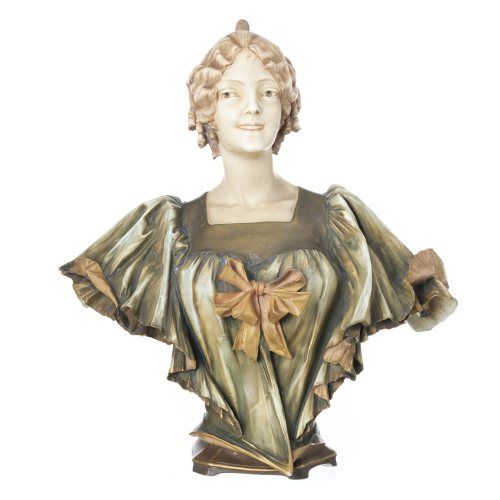 Busto de senhora arte nova