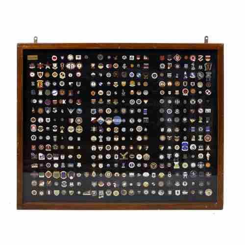 Colecionismo desportivo - Colecção de pins emblemas e crachás inglater