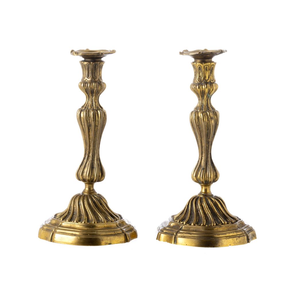 Par de castiçais em bronze - Século XIX