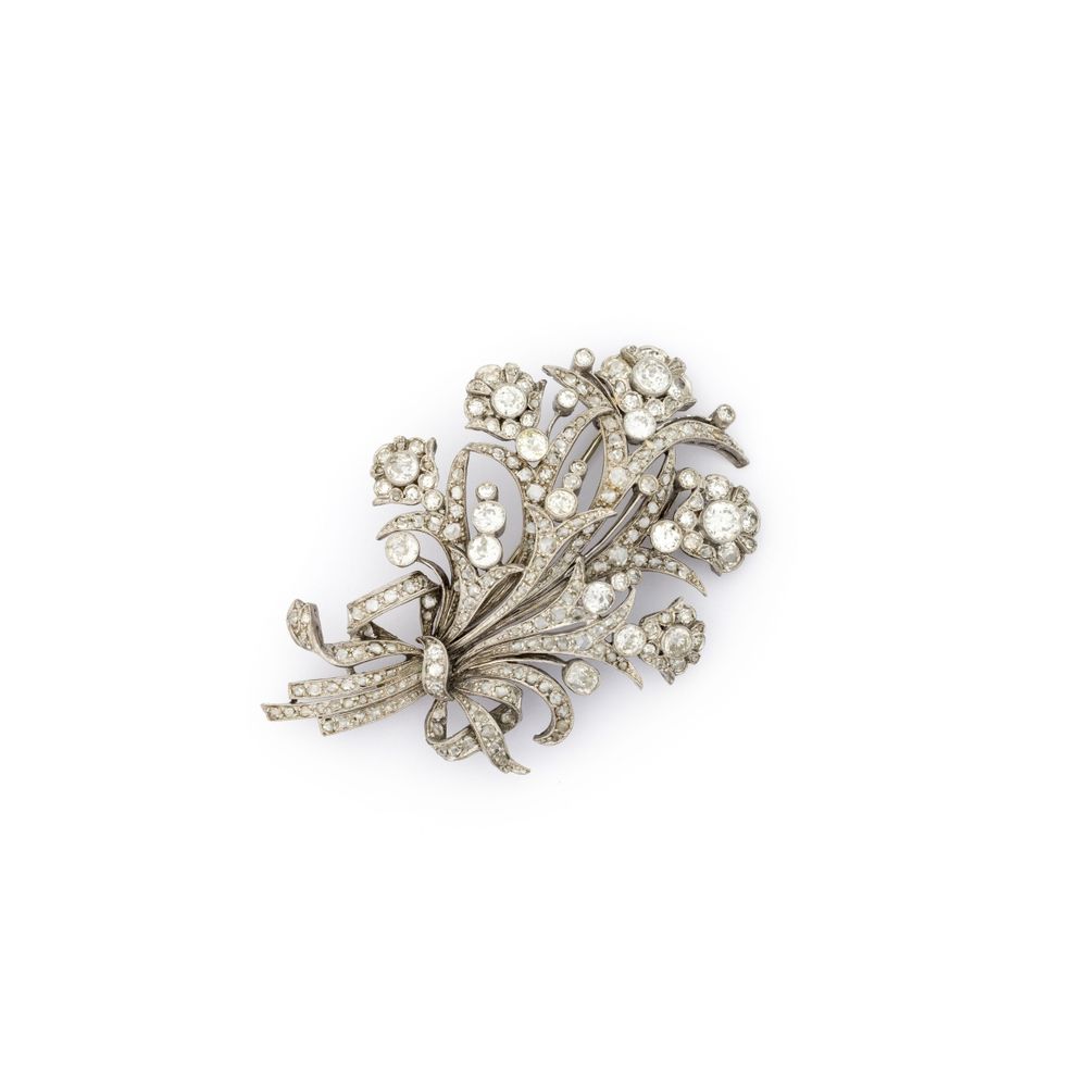 Alfinete em Platina e diamantes; rosas - Século XIX