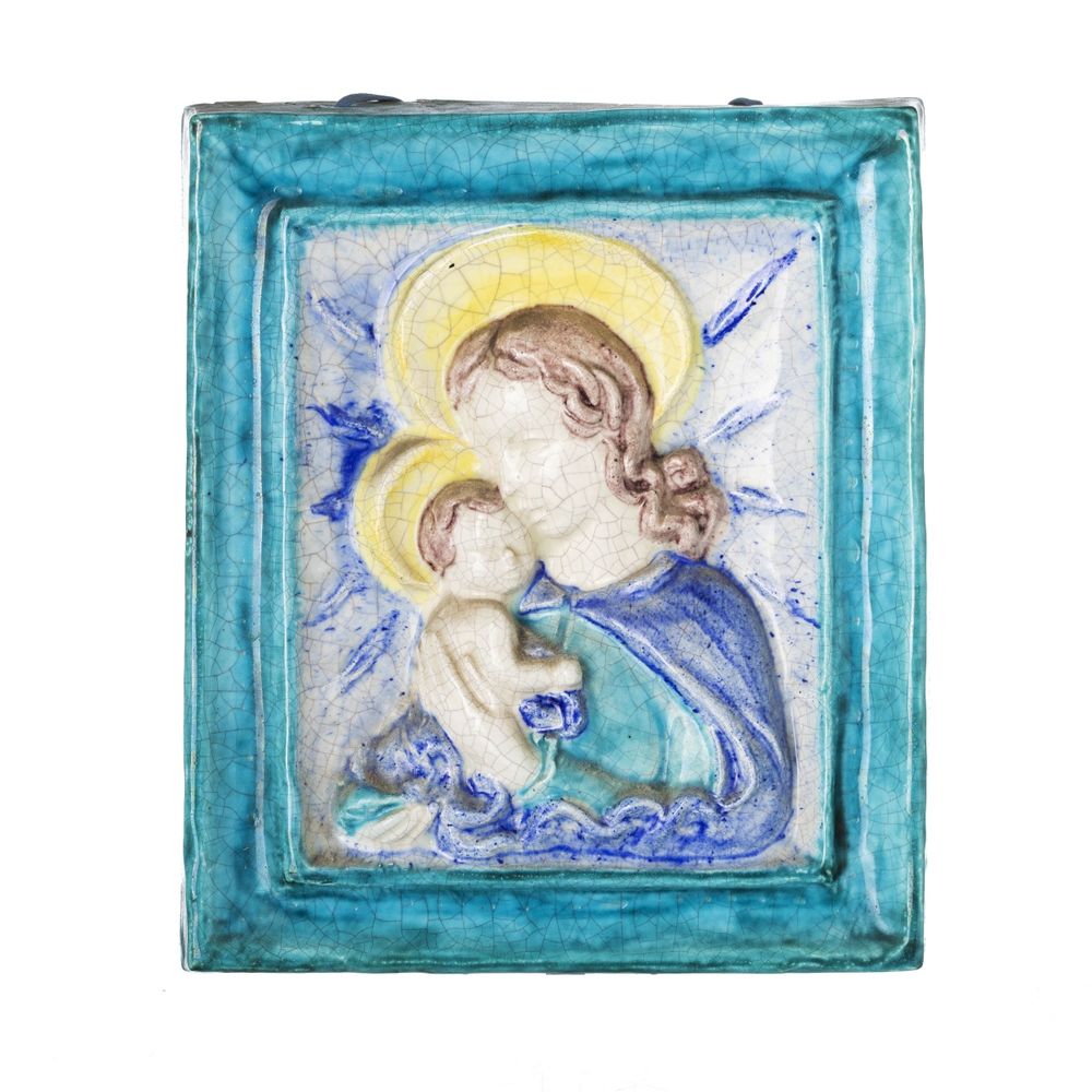 Placa 'Nossa Senhora com menino'