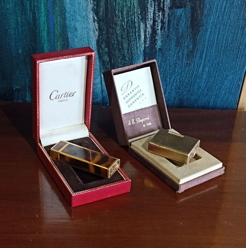 Dois isqueiros - Dupont e Cartier