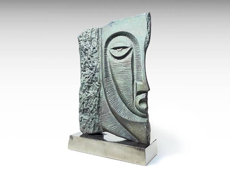 Escultura de metal - Rosto maia