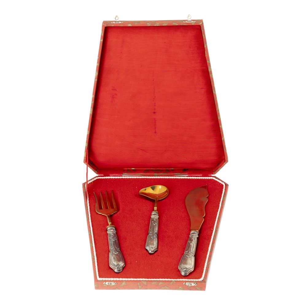 Três talheres de servir - Século XIX