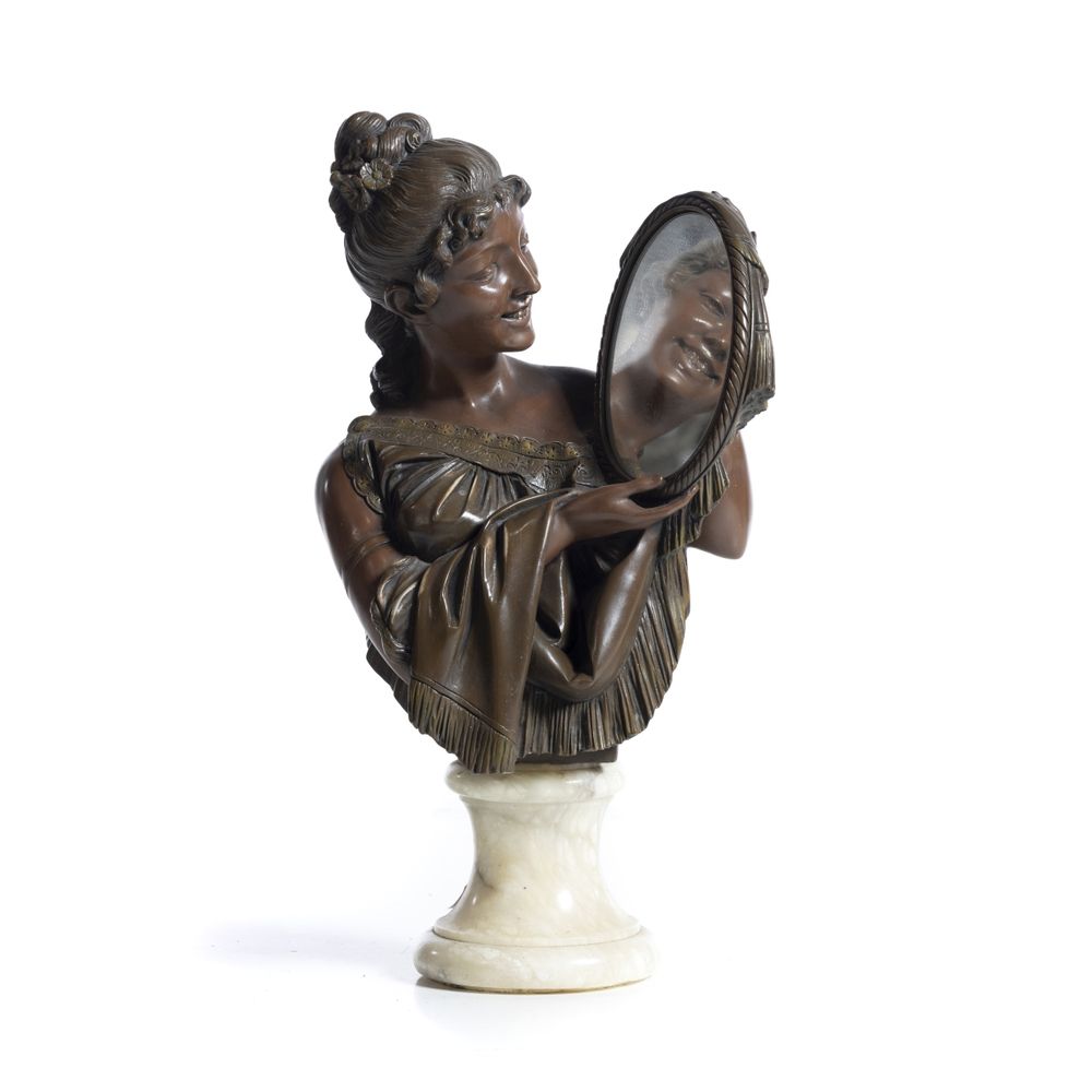 Busto de mulher com espelho