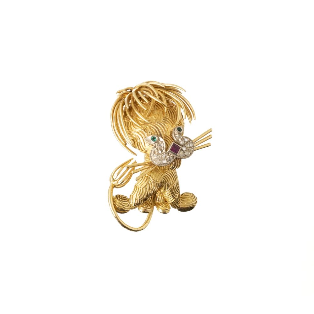 Broche leão em ouro 18K e diamantes
