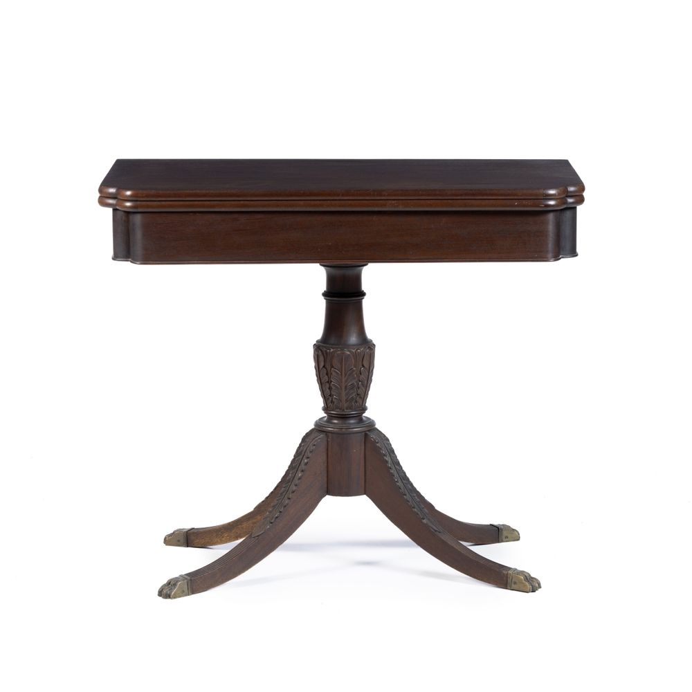 Móveis - Mesa de jogo