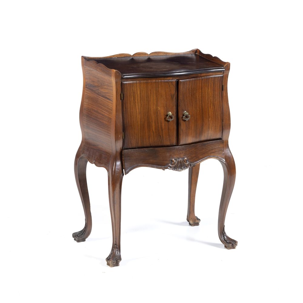 Móveis - Mesa de cabeceira estilo D. José em pau-santo