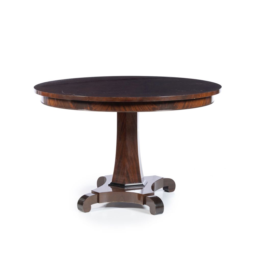 Móveis - Mesa de sala de jantar